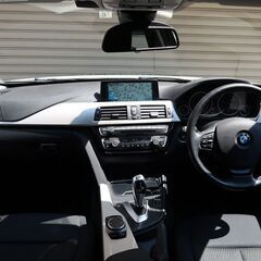 検査9年6月320d ツーリング LCI 後期型 ディーゼルターボ/アクティブクルーズ/HDDナビ/バックカメラ/コンフォートアクセス/パワーバックドアの画像