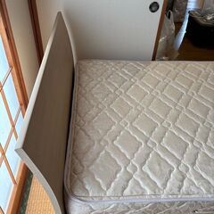 セミダブル　シモンズの画像