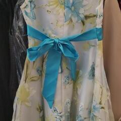 キッズドレスの画像