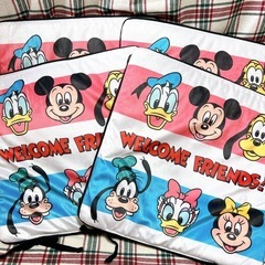 ディズニー　シートクッション