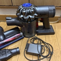 (お譲り先決定)ダイソン　掃除機の画像