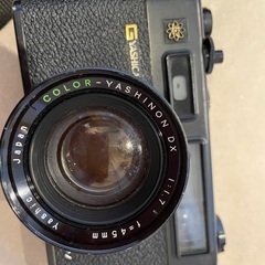 壊れています、YASHICAカメラの画像