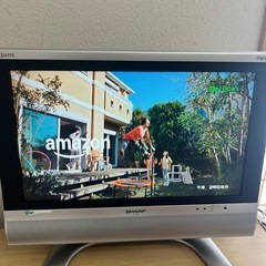 テレビ　AQUOS 22型　　お話中
