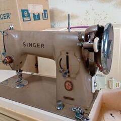 SINGER ミシン（電動化済/動きます）の画像