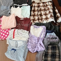 110 120女児服 水着等約50点の画像