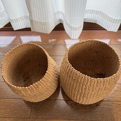 丸いカゴ