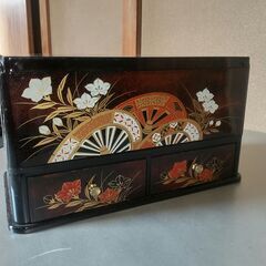 ティッシュＢＯＸ（三面鏡、引き出しつき）の画像