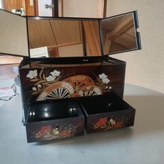 ティッシュＢＯＸ（三面鏡、引き出しつき）の画像