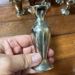 真鍮？一輪挿し。10個セットの画像