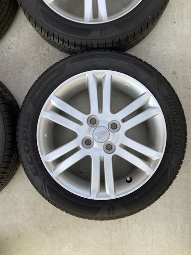 ★165/55R15 軽自動車用 ★タイヤは信頼のBS製 山は7mm弱★ダイハツ純正アルミホイル★ホイルのガリキズ無し★