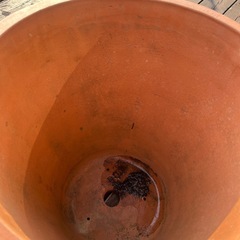素焼きのテラコッタ植木鉢の画像
