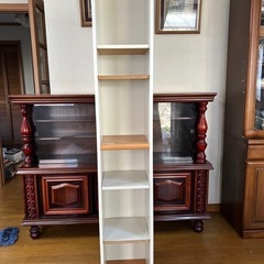 本棚、薄型本棚
