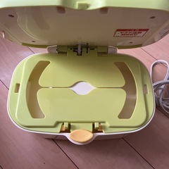 コンビおしり拭きウォーマーの画像
