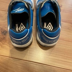 サッカーシューズ　ジュニア　18センチの画像
