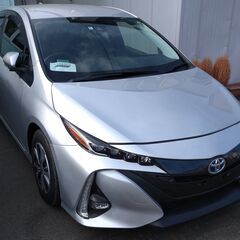 ★自社ローン対応★令和2年登録トヨタプリウスPHV Sセーフティ...