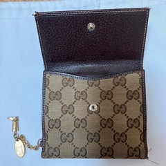 GUCCI グッチ 二つ折り 財布 GGキャンバス の画像