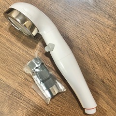 節水シャワーヘッド  通水止水スイッチ付
