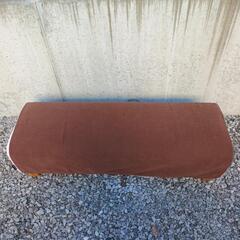 ベンチタイプ　スツール　三人掛けの画像