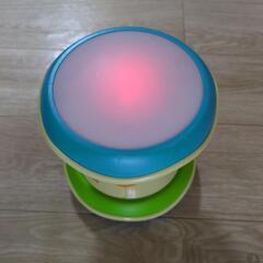 combi 光るにぎやかドラム 知育玩具
