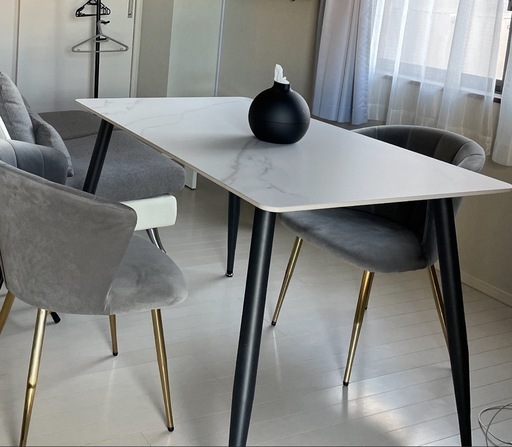 大理石風テーブルと韓国風イス2脚セット