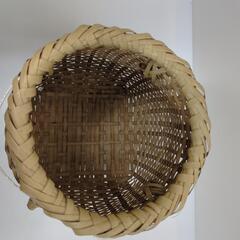 竹籠　竹かごの画像