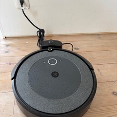 iRobot ルンバi3 ロボット掃除機（値段交渉可）