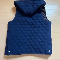 ikka Ｍサイズ　ベスト　メンズの画像