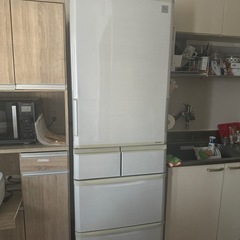 冷蔵庫の画像