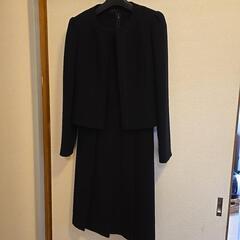 礼服