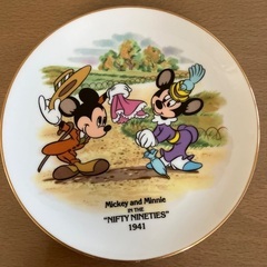 ディズニーの飾り皿 (きりんさん) 井荻の食器《プレート》の中古