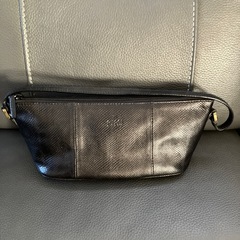 GUCCIの中古が安い!激安で譲ります・無料であげます|ジモティー GUCCIの中古が安い!激安で譲ります・無料であげます|ジモティー