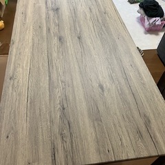新品　テーブルの画像