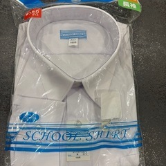 カッターシャツ　160Ｂ