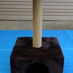 中古品 キャットタワー 