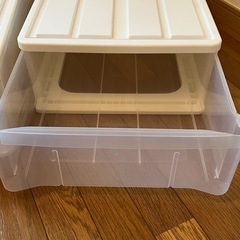 収納ボックスの画像