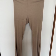 H&M パンツの画像