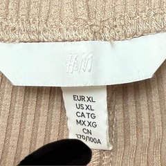 H&M パンツの画像