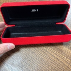 【JINS】メガネケース(赤)の画像