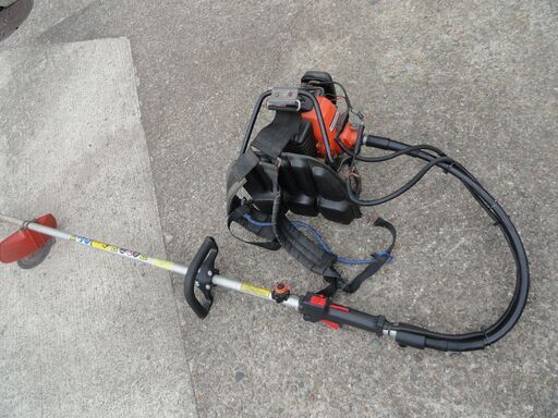 背負い式刈払い機【中古品】