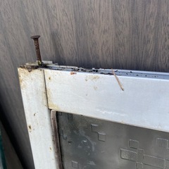 サッシ付き模様ガラスとガラス板の画像