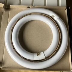 未使用品30-32型セット蛍光灯