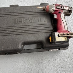HITACHI インパクトドライバー
