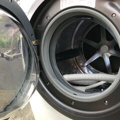 ２０１６年製　Panasonic ドラム式電気洗濯乾燥機（10.0kg） NA-VX9600Lの画像