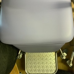 S【中古品】 ナビス 理美容椅子　 の画像