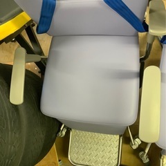 S【中古品】 ナビス 理美容椅子　 の画像