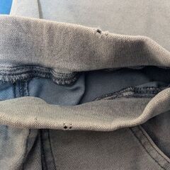 [無料]GU子供長ズボン2点 150(難あり)の画像