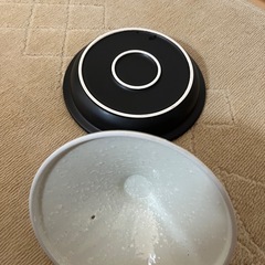 タジン鍋♡新品♡保管品♡白×茶色水玉♡の画像