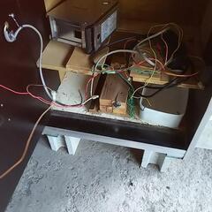 パチスロ実機 スロット実機 キャビネットの画像