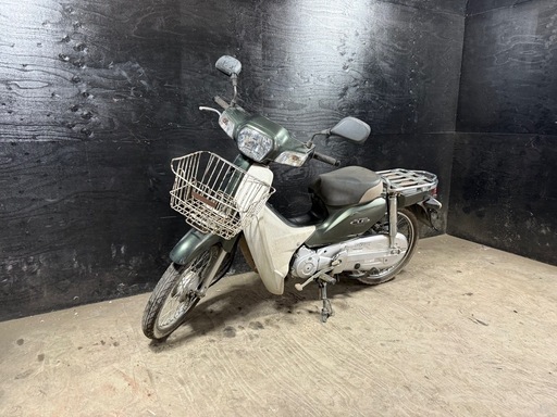 ★支払総額7.8万円★激安車、バイクショップ！ 野田納車可能です！ ホンダ スーパーカブ50FI 緑 4ストインジェクション！ 高年式！ 低燃費！ フロントカゴ付き！ リアキャリア付き！