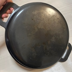 鉄　フライパン　直火OK アウトドアにも　高さ約35mm幅280mm重たいです。の画像